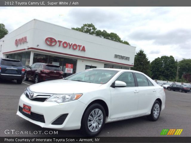 2012 Toyota Camry LE in Super White