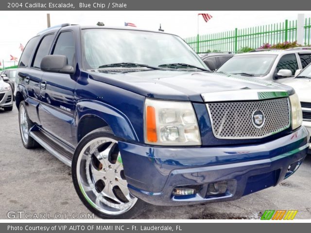 2004 Cadillac Escalade  in Blue Chip