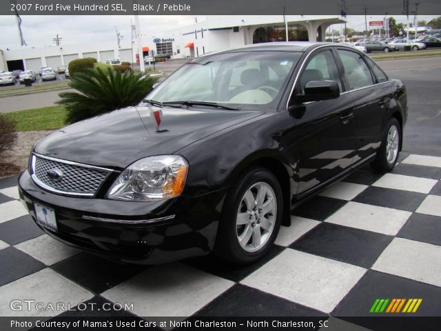 2007 Ford Five Hundred SEL in Black