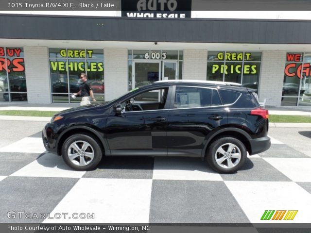 2015 Toyota RAV4 XLE in Black