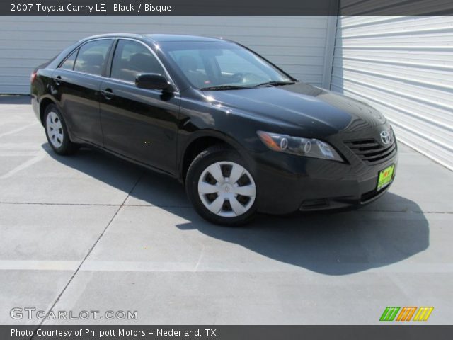 2007 Toyota Camry LE in Black