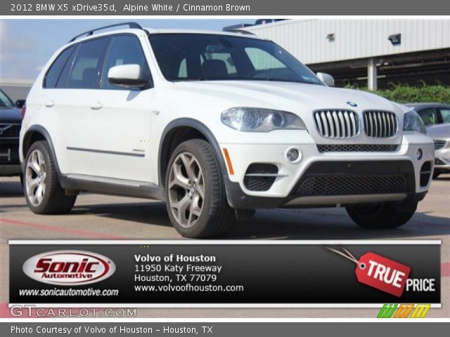 2012 BMW X5 xDrive35d in Alpine White