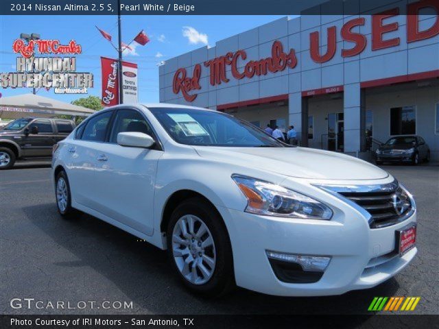 2014 Nissan Altima 2.5 S in Pearl White