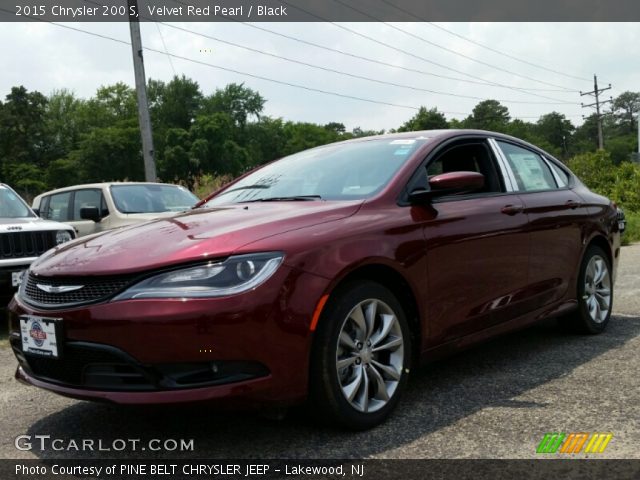 2015 Chrysler 200 S in Velvet Red Pearl