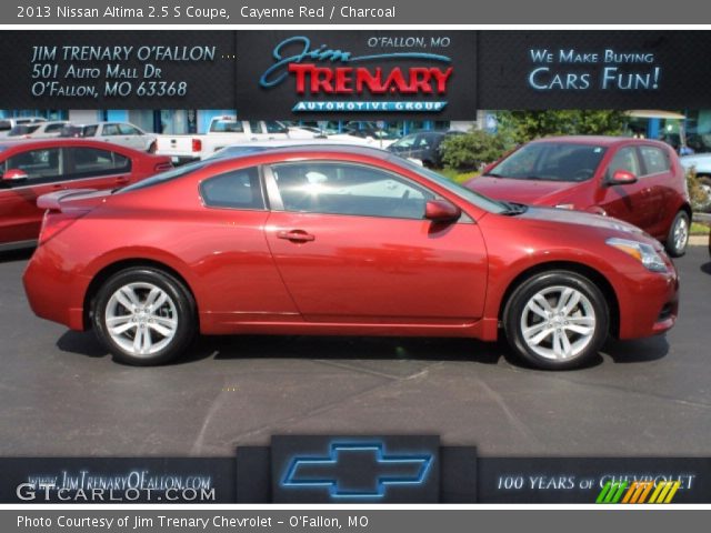 2013 Nissan Altima 2.5 S Coupe in Cayenne Red