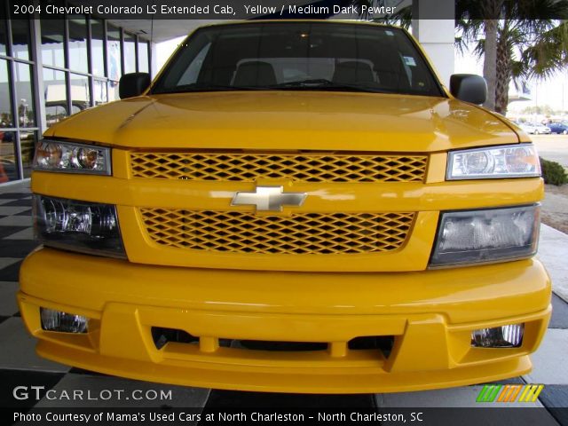 2004 Chevrolet Colorado LS Extended Cab in Yellow
