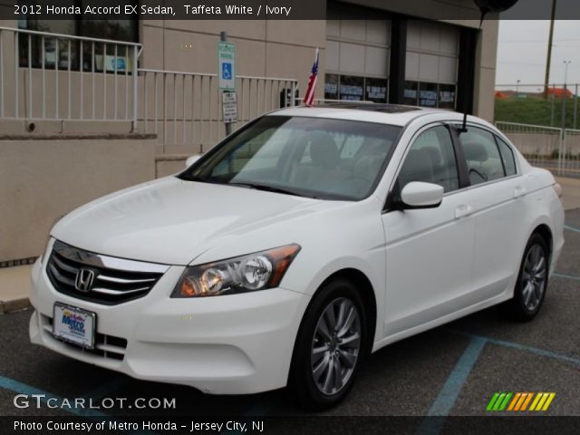 2012 Honda Accord EX Sedan in Taffeta White