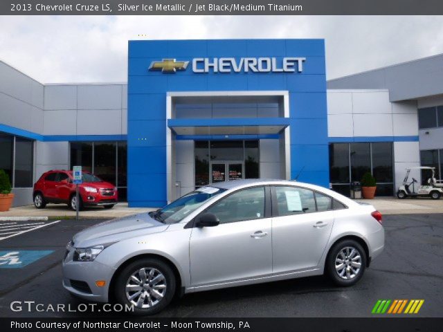 2013 Chevrolet Cruze LS in Silver Ice Metallic