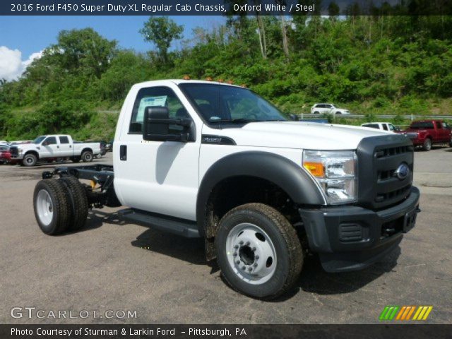 2016 Ford F450 Super Duty XL Regular Cab Chassis in Oxford White