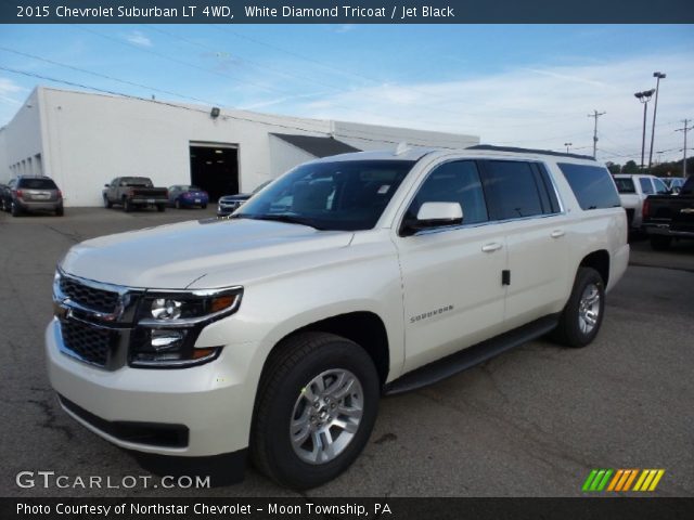 2015 Chevrolet Suburban LT 4WD in White Diamond Tricoat