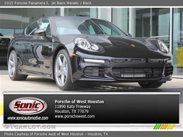 2015 Porsche Panamera S in Jet Black Metallic