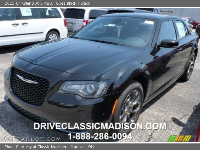 2015 Chrysler 300 S AWD in Gloss Black