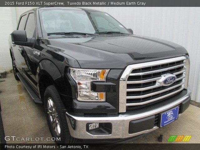 2015 Ford F150 XLT SuperCrew in Tuxedo Black Metallic