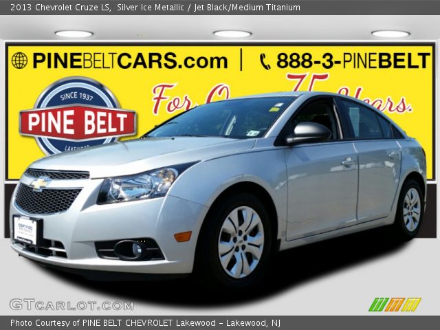 2013 Chevrolet Cruze LS in Silver Ice Metallic