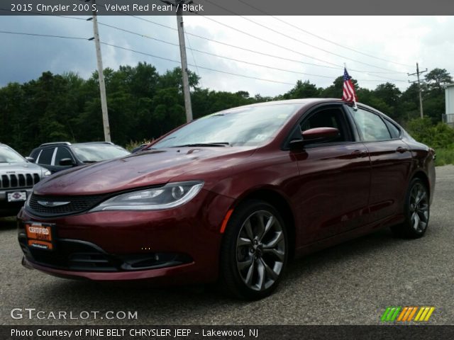 2015 Chrysler 200 S in Velvet Red Pearl