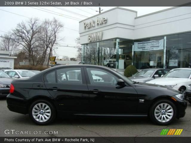 2009 BMW 3 Series 328xi Sedan in Jet Black