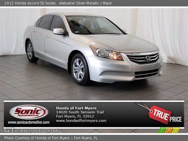 2012 Honda Accord SE Sedan in Alabaster Silver Metallic