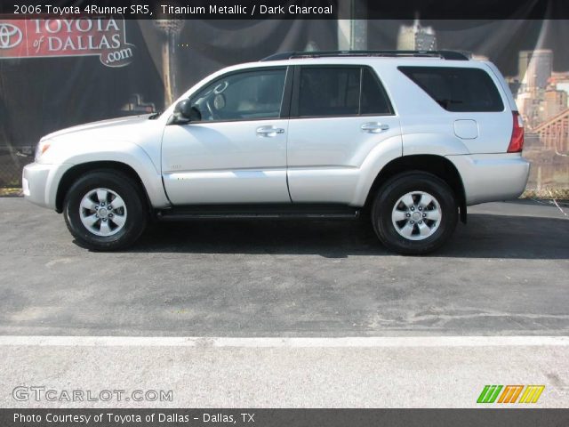 2006 Toyota 4Runner SR5 in Titanium Metallic