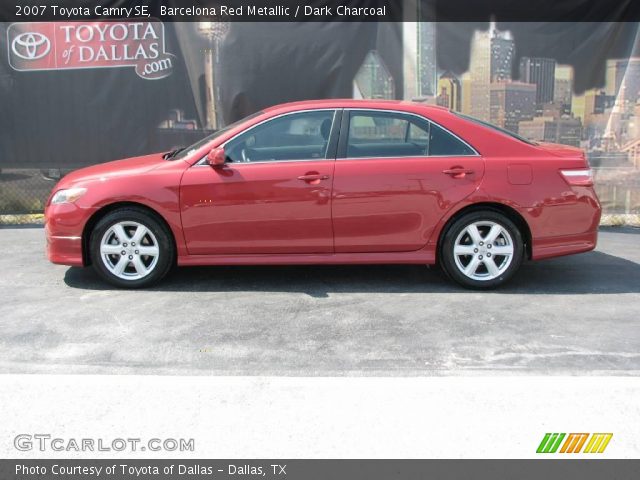 2007 Toyota Camry SE in Barcelona Red Metallic