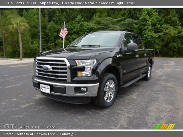 2015 Ford F150 XLT SuperCrew in Tuxedo Black Metallic