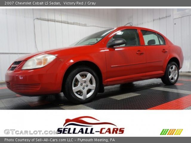 2007 Chevrolet Cobalt LS Sedan in Victory Red