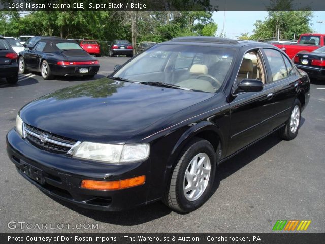 1998 Nissan Maxima GLE in Super Black