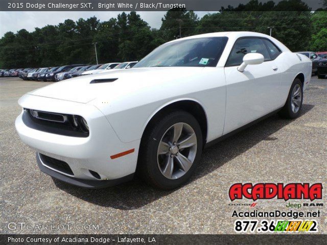2015 Dodge Challenger SXT in Bright White