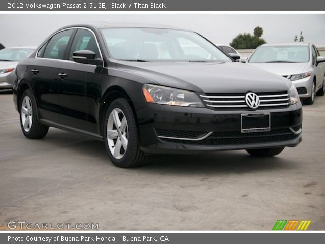 2012 Volkswagen Passat 2.5L SE in Black