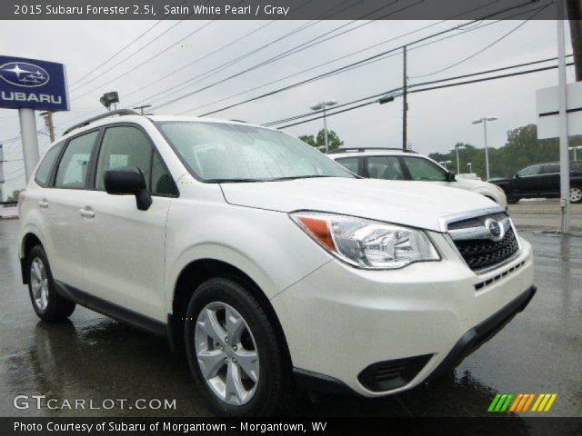 2015 Subaru Forester 2.5i in Satin White Pearl