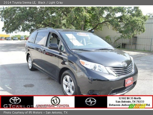 2014 Toyota Sienna LE in Black
