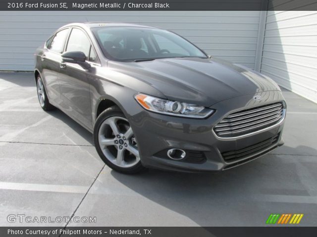 2016 Ford Fusion SE in Magnetic Metallic