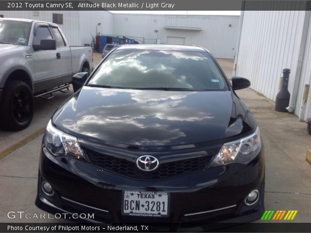 2012 Toyota Camry SE in Attitude Black Metallic