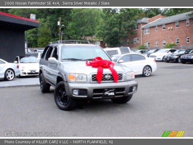 2000 Nissan Pathfinder SE 4x4 in Sierra Silver Metallic