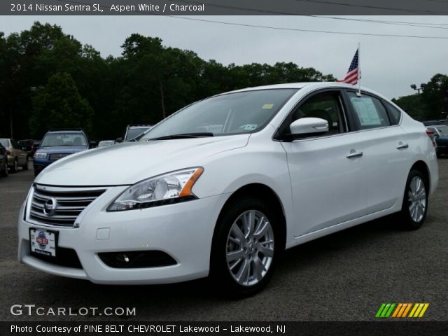 2014 Nissan Sentra SL in Aspen White