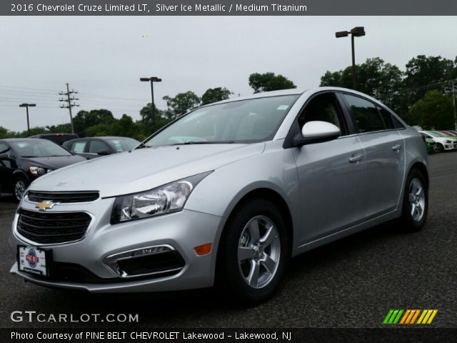2016 Chevrolet Cruze Limited LT in Silver Ice Metallic