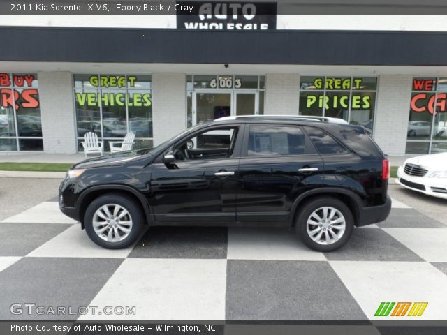 2011 Kia Sorento LX V6 in Ebony Black