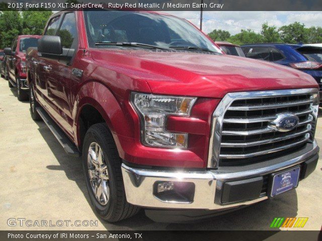 2015 Ford F150 XLT SuperCrew in Ruby Red Metallic