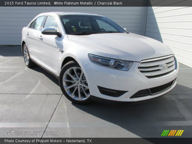 2015 Ford Taurus Limited in White Platinum Metallic