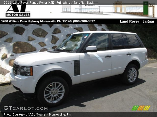 2011 Land Rover Range Rover HSE in Fuji White