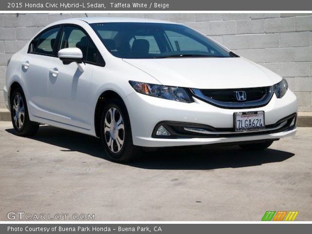2015 Honda Civic Hybrid-L Sedan in Taffeta White