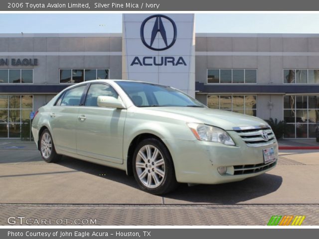 2006 Toyota Avalon Limited in Silver Pine Mica