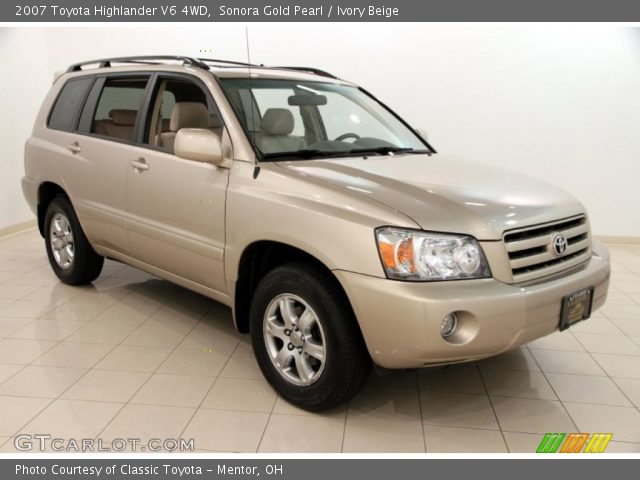 2007 Toyota Highlander V6 4WD in Sonora Gold Pearl