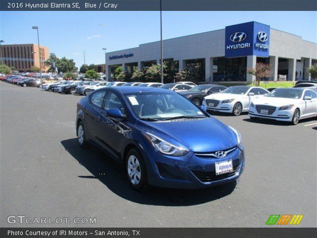 2016 Hyundai Elantra SE in Blue