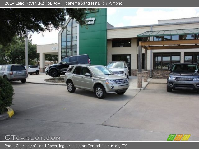 2014 Land Rover LR2 HSE 4x4 in Ipanema Sand Metallic
