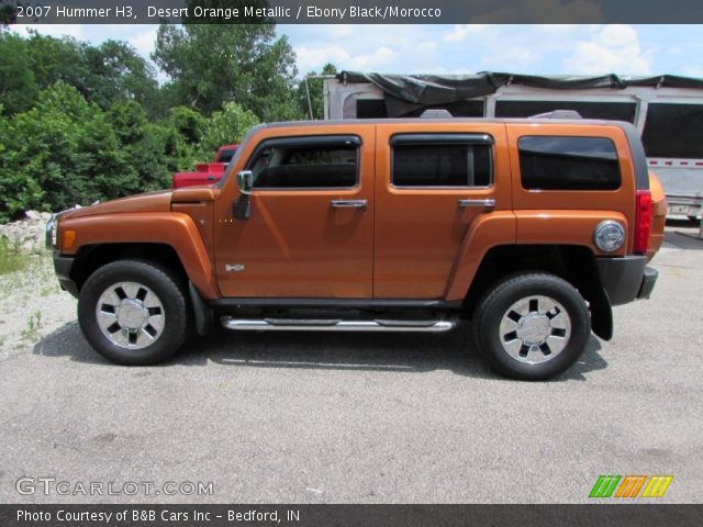 2007 Hummer H3  in Desert Orange Metallic