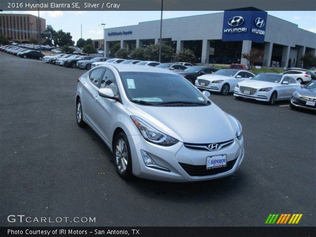 2016 Hyundai Elantra SE in Silver