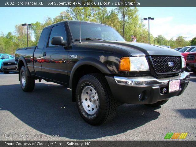 2002 Ford Ranger XLT FX4 SuperCab 4x4 in Black Clearcoat