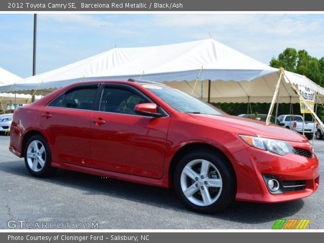 2012 Toyota Camry SE in Barcelona Red Metallic