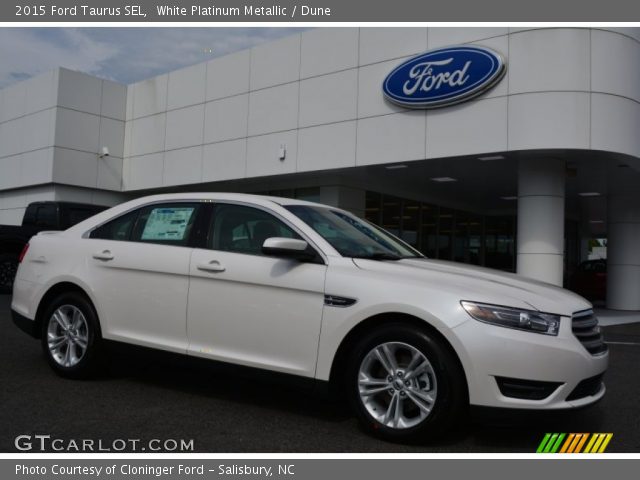 2015 Ford Taurus SEL in White Platinum Metallic