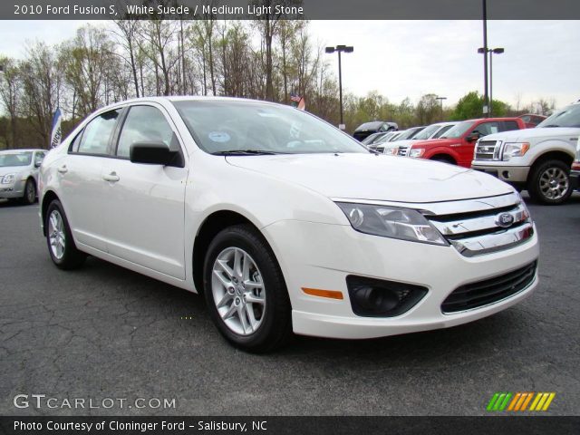2010 Ford Fusion S in White Suede